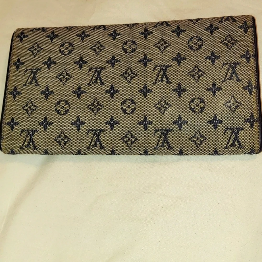 Louis Vuitton Blue Denim long Wallet